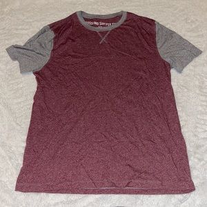 Mossimo supply tee